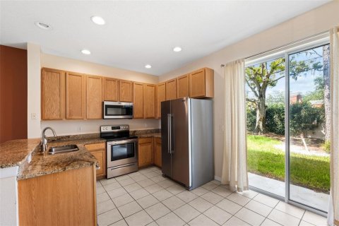 Townhouse in Tampa, Florida 2 bedrooms, 112.97 sq.m. № 1371160 - photo 6