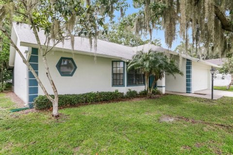 Villa ou maison à louer à Wesley Chapel, Floride: 3 chambres, 164.25 m2 № 1371159 - photo 3