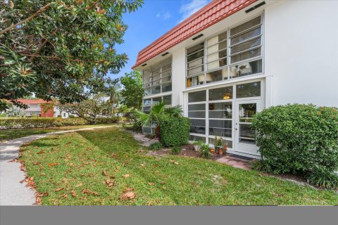 Copropriété à vendre à Stuart, Floride: 1 chambre, 63.08 m2 № 1217371 - photo 1