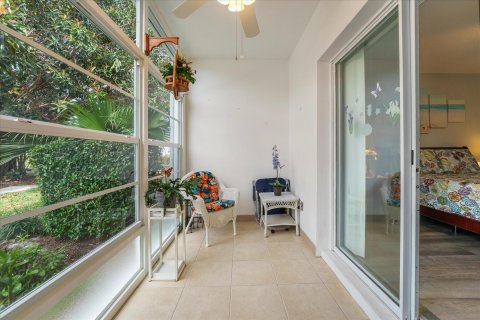 Condominio en venta en Stuart, Florida, 1 dormitorio, 63.08 m2 № 1217371 - foto 6