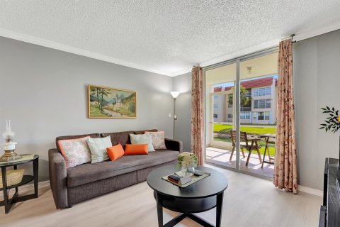 Condo in Sunrise, Florida, 1 bedroom  № 1217373 - photo 30