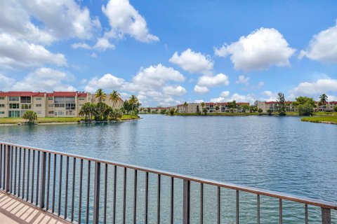 Condominio en venta en Sunrise, Florida, 1 dormitorio, 59.46 m2 № 1217373 - foto 8