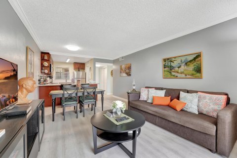 Condo in Sunrise, Florida, 1 bedroom  № 1217373 - photo 28