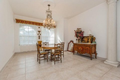 House in Boca Raton, Florida 5 bedrooms, 384.06 sq.m. № 1096572 - photo 13