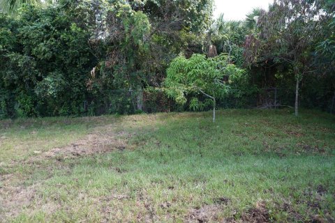 House in Lake Worth, Florida 3 bedrooms, 130.62 sq.m. № 1217511 - photo 1