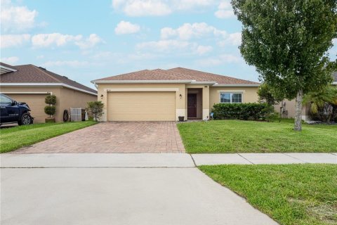 Villa ou maison à vendre à Kissimmee, Floride: 4 chambres, 169.08 m2 № 1336664 - photo 1