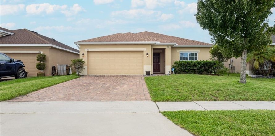 House in Kissimmee, Florida 4 bedrooms, 169.08 sq.m. № 1336664