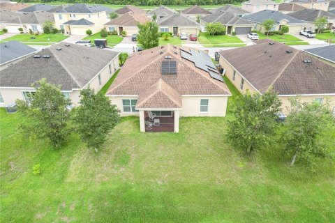 Villa ou maison à vendre à Kissimmee, Floride: 4 chambres, 169.08 m2 № 1336664 - photo 9