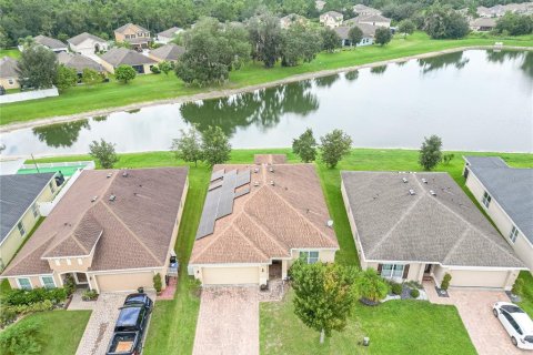 Villa ou maison à vendre à Kissimmee, Floride: 4 chambres, 169.08 m2 № 1336664 - photo 4