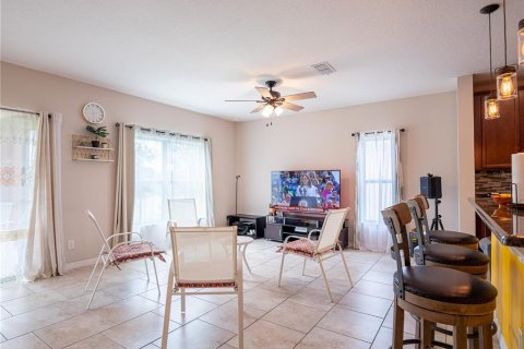 Villa ou maison à vendre à Kissimmee, Floride: 4 chambres, 169.08 m2 № 1336664 - photo 28