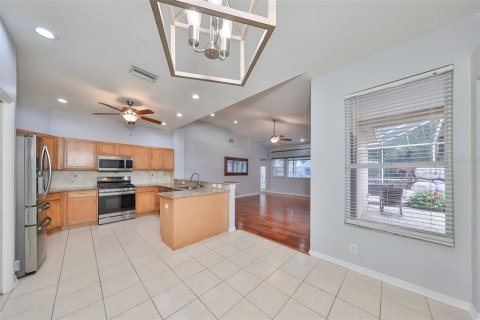 Casa en venta en Valrico, Florida, 5 dormitorios, 228.54 m2 № 1260237 - foto 12