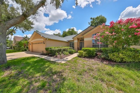 Villa ou maison à vendre à Valrico, Floride: 5 chambres, 228.54 m2 № 1260237 - photo 2