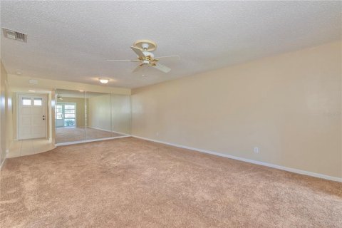 Copropriété à vendre à Dunedin, Floride: 2 chambres, 95.22 m2 № 1346644 - photo 3