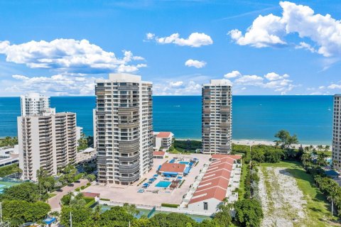 Condominio en venta en Riviera Beach, Florida, 2 dormitorios, 186.83 m2 № 945669 - foto 15