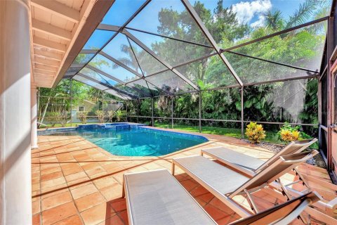 Casa en alquiler en Sarasota, Florida, 3 dormitorios, 134.15 m2 № 673735 - foto 3