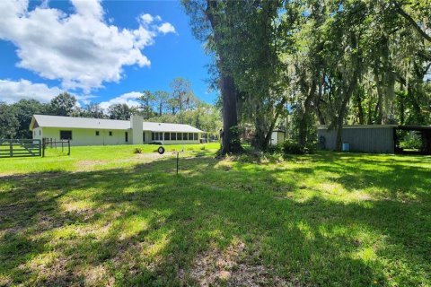 House in Lakeland, Florida 3 bedrooms, 199.18 sq.m. № 1347001 - photo 13