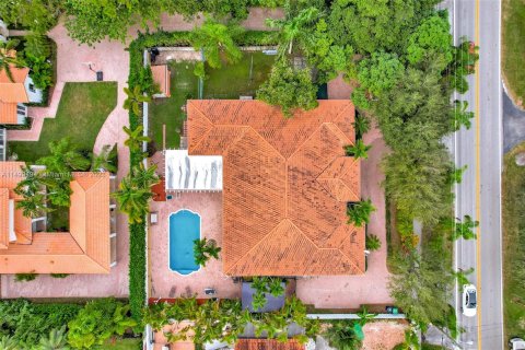 Villa ou maison à vendre à South Miami, Floride: 5 chambres, 323.58 m2 № 887565 - photo 8