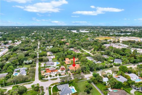 Villa ou maison à vendre à South Miami, Floride: 5 chambres, 323.58 m2 № 887565 - photo 5