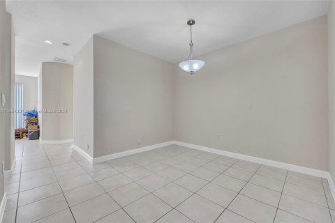 Townhouse in Homestead, Florida 3 bedrooms, 158.31 sq.m. № 1348700 - photo 6