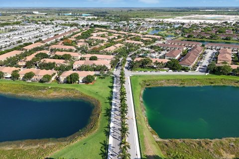 Townhouse in Homestead, Florida 3 bedrooms, 158.31 sq.m. № 1348700 - photo 26