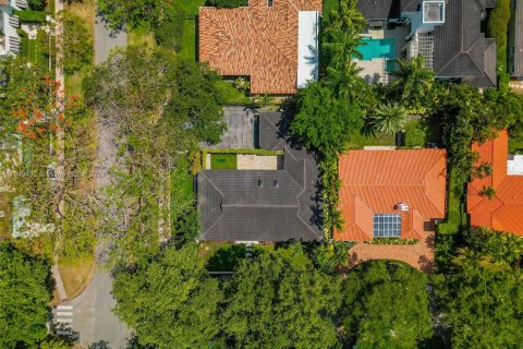 Casa en alquiler en Coral Gables, Florida, 4 dormitorios, 219.44 m2 № 1348585 - foto 30