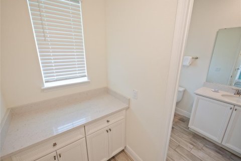 Townhouse in Kissimmee, Florida 2 bedrooms, 129.51 sq.m. № 554627 - photo 4