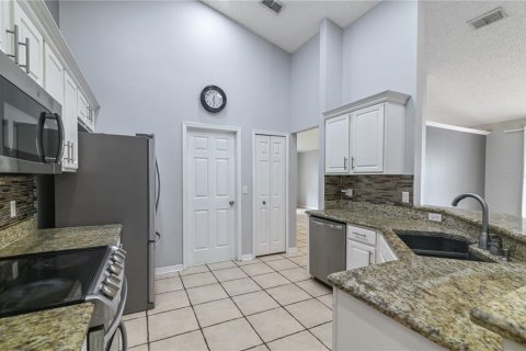 Casa en venta en Orlando, Florida, 4 dormitorios, 171.78 m2 № 1385073 - foto 15