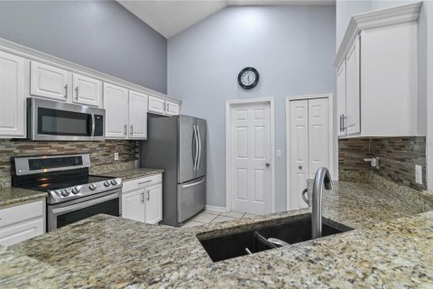 Casa en venta en Orlando, Florida, 4 dormitorios, 171.78 m2 № 1385073 - foto 14