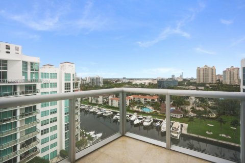 Copropriété à vendre à Aventura, Floride: 2 chambres, 162.67 m2 № 1240064 - photo 9