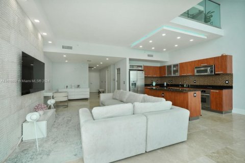 Condominio en venta en Aventura, Florida, 2 dormitorios, 162.67 m2 № 1240064 - foto 4