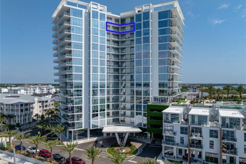 Condominio en venta en Tampa, Florida, 3 dormitorios, 170.66 m2 № 1195091 - foto 2