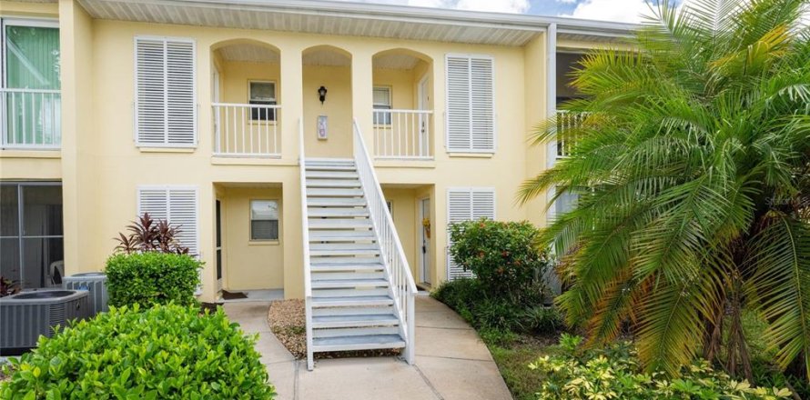 Condominio en Venice, Florida, 2 dormitorios  № 1352404