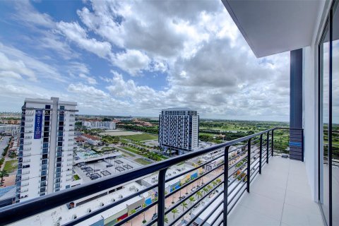 Condo in Doral, Florida, 3 bedrooms  № 1016837 - photo 23