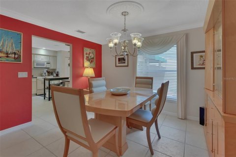 Touwnhouse à vendre à DeLand, Floride: 4 chambres, 270.9 m2 № 1287168 - photo 11