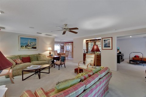 Touwnhouse à vendre à DeLand, Floride: 4 chambres, 270.9 m2 № 1287168 - photo 7