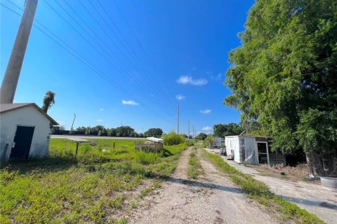 Land in Kissimmee, Florida № 503220 - photo 9