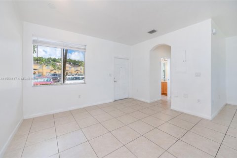 Adosado en venta en Homestead, Florida, 3 dormitorios, 120.96 m2 № 1080384 - foto 24