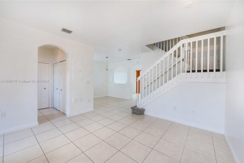 Adosado en venta en Homestead, Florida, 3 dormitorios, 120.96 m2 № 1080384 - foto 28