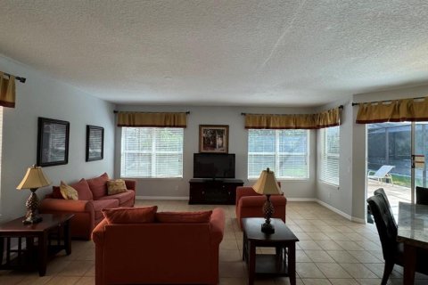 Villa ou maison à vendre à Kissimmee, Floride: 4 chambres, 191.47 m2 № 1343484 - photo 30