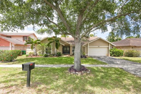 Villa ou maison à vendre à Cooper City, Floride: 3 chambres, 175.77 m2 № 1140643 - photo 5