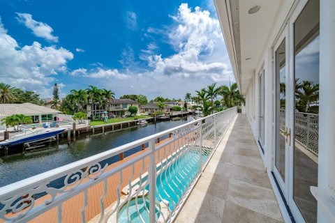 Villa ou maison à louer à Fort Lauderdale, Floride: 5 chambres, 575.53 m2 № 693301 - photo 20