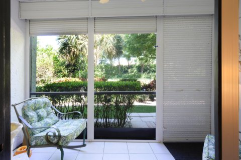 Condo in Palm Beach Gardens, Florida, 2 bedrooms  № 1104413 - photo 9