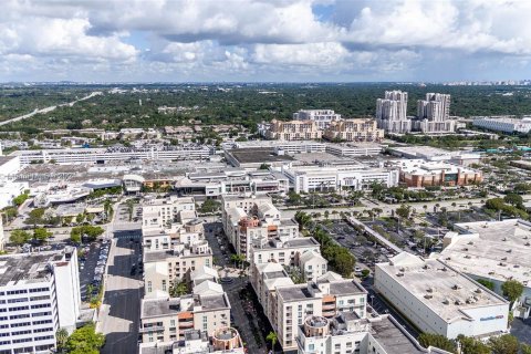 Condo in Miami, Florida, 3 bedrooms  № 1392048 - photo 25