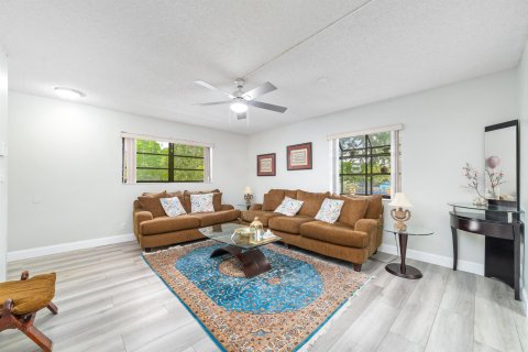 Copropriété à vendre à Tamarac, Floride: 2 chambres, 137.5 m2 № 1182133 - photo 29