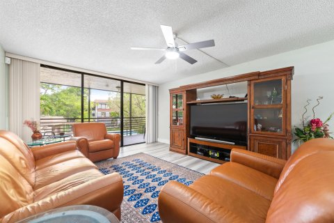 Copropriété à vendre à Tamarac, Floride: 2 chambres, 137.5 m2 № 1182133 - photo 23