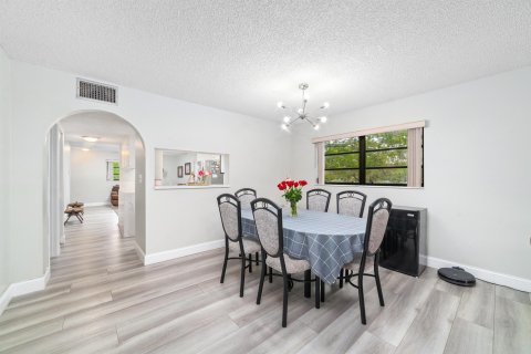 Copropriété à vendre à Tamarac, Floride: 2 chambres, 137.5 m2 № 1182133 - photo 24