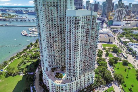 Condominio en venta en Miami, Florida, 2 dormitorios, 128.21 m2 № 1403112 - foto 14