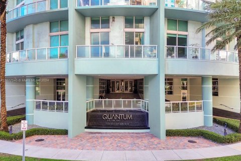 Copropriété à vendre à Miami, Floride: 2 chambres, 128.21 m2 № 1403112 - photo 23