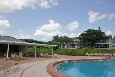 Condominio en venta en Boca Raton, Florida, 1 dormitorio, 55.74 m2 № 991696 - foto 1