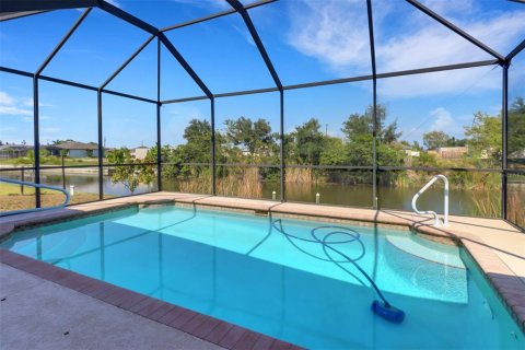 Villa ou maison à vendre à Cape Coral, Floride: 4 chambres, 202.16 m2 № 1358097 - photo 27